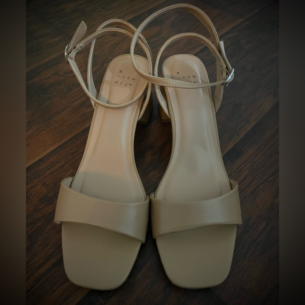 A New Day Women's Beige Strap Sandals